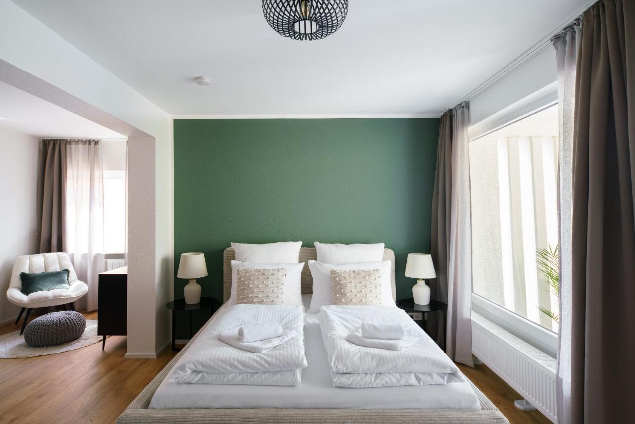 Staytona - Parkpl. - Balkon - Wlan - Netflix - Wfh Taunusstein Extérieur photo